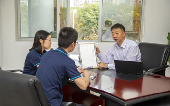 集工微故事丨洪昱斌：潜心钻研二十四载，匠心铸就“膜”之路